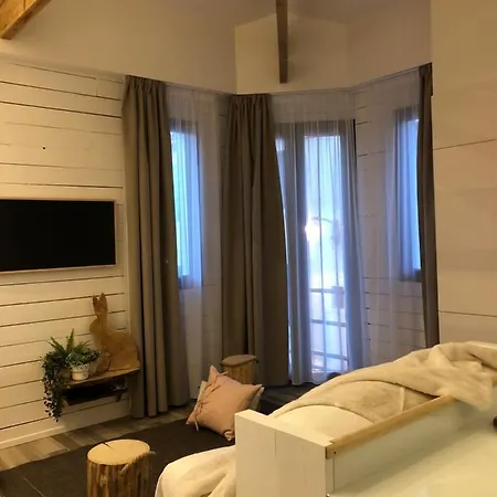 Pan Pan Le Lapin Aubagne-Cassis-Aix En Provence Apartment Exterior photo
